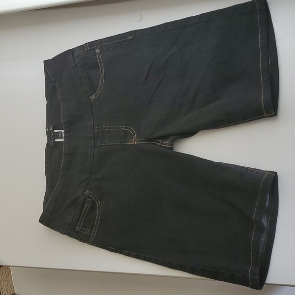 Chadwicks shorts women’s size 6 Bermuda length black demin pull-on elast… - Picture 4 of 16